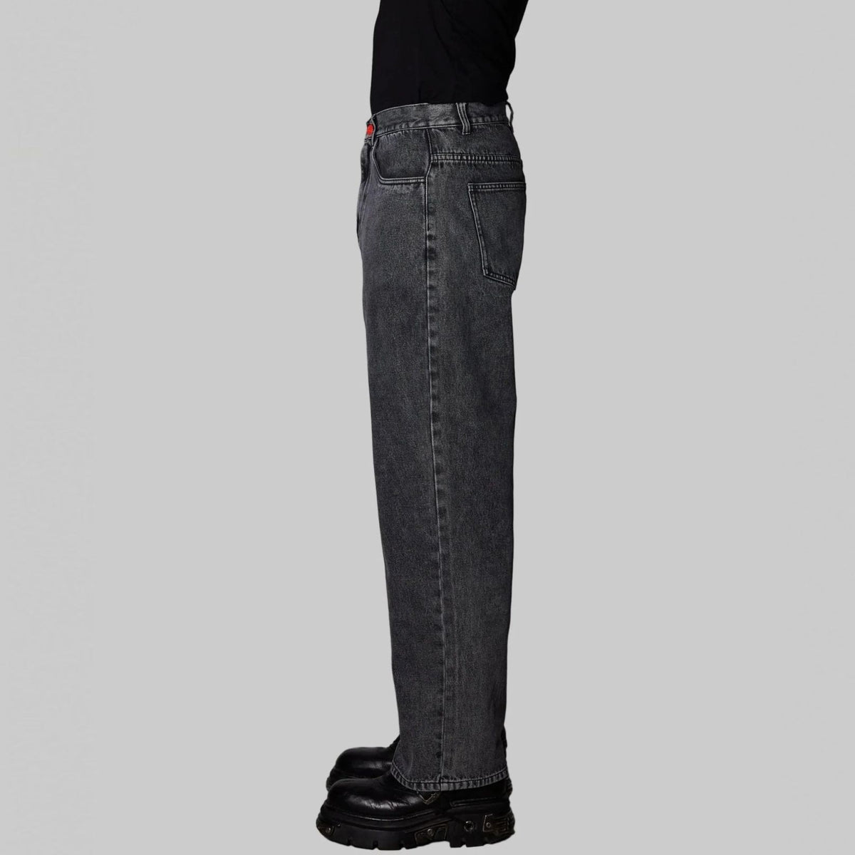BeWider Super Loose Jeans Zwart