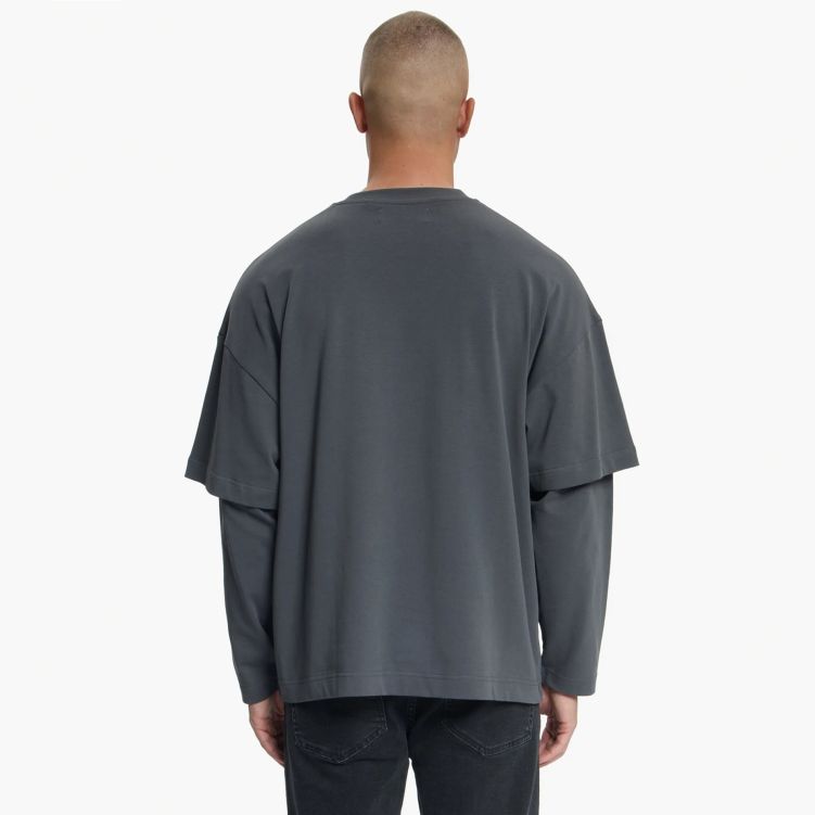 Croyez Showroom Double Sleeve Longsleeve T-shirt Antraciet