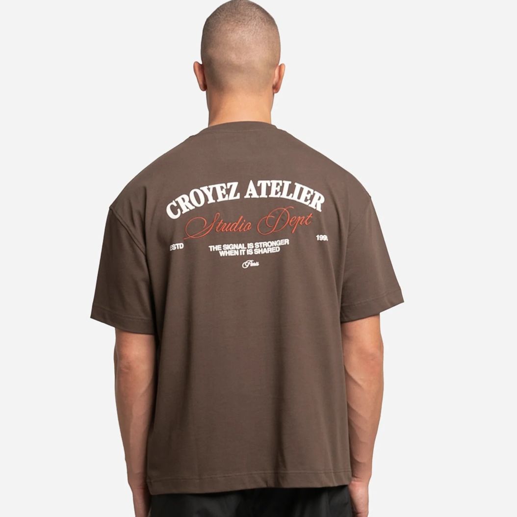Croyez Studio Dept T-shirt Bruin