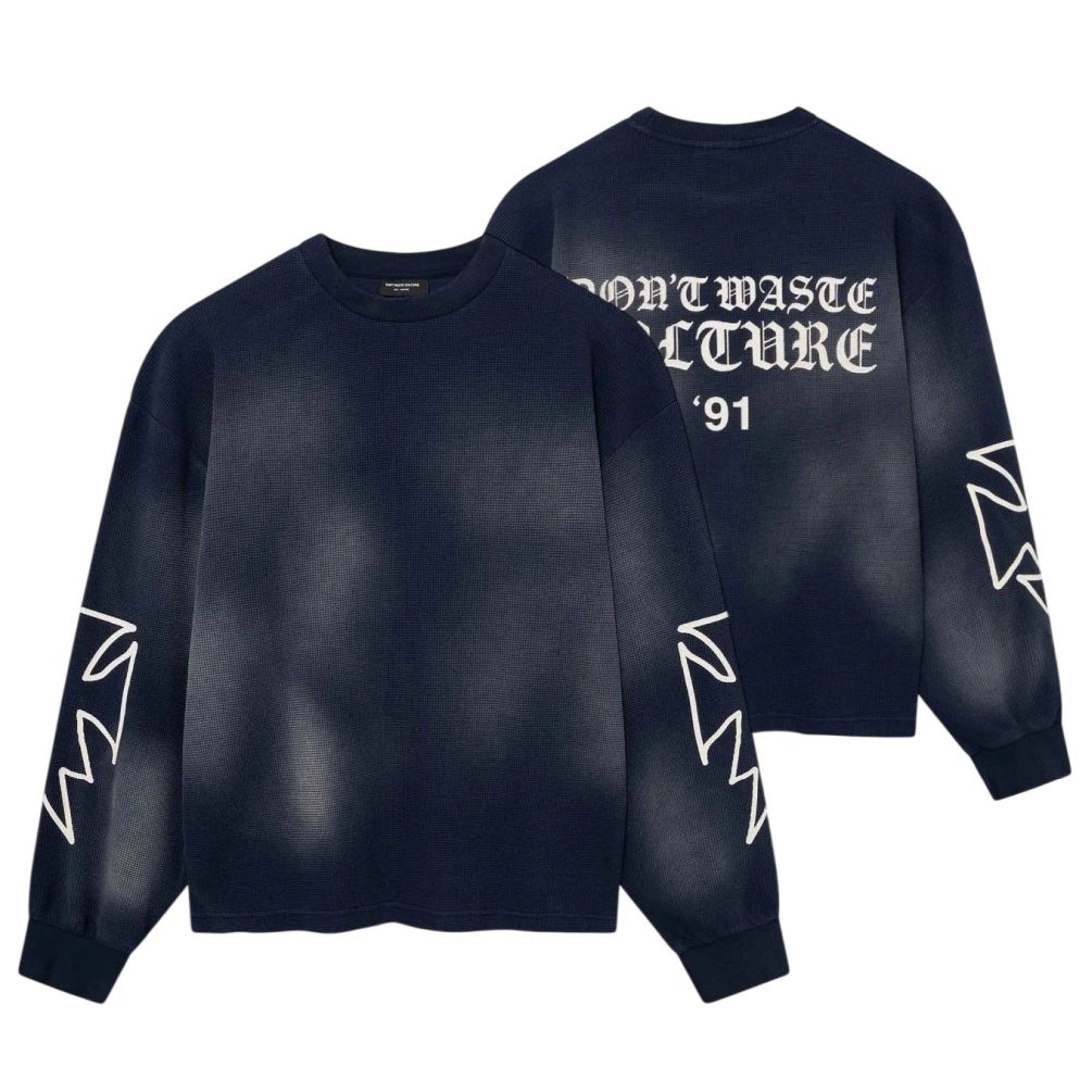 Don’t Waste Culture Romiya Longsleeve T-shirt Navy