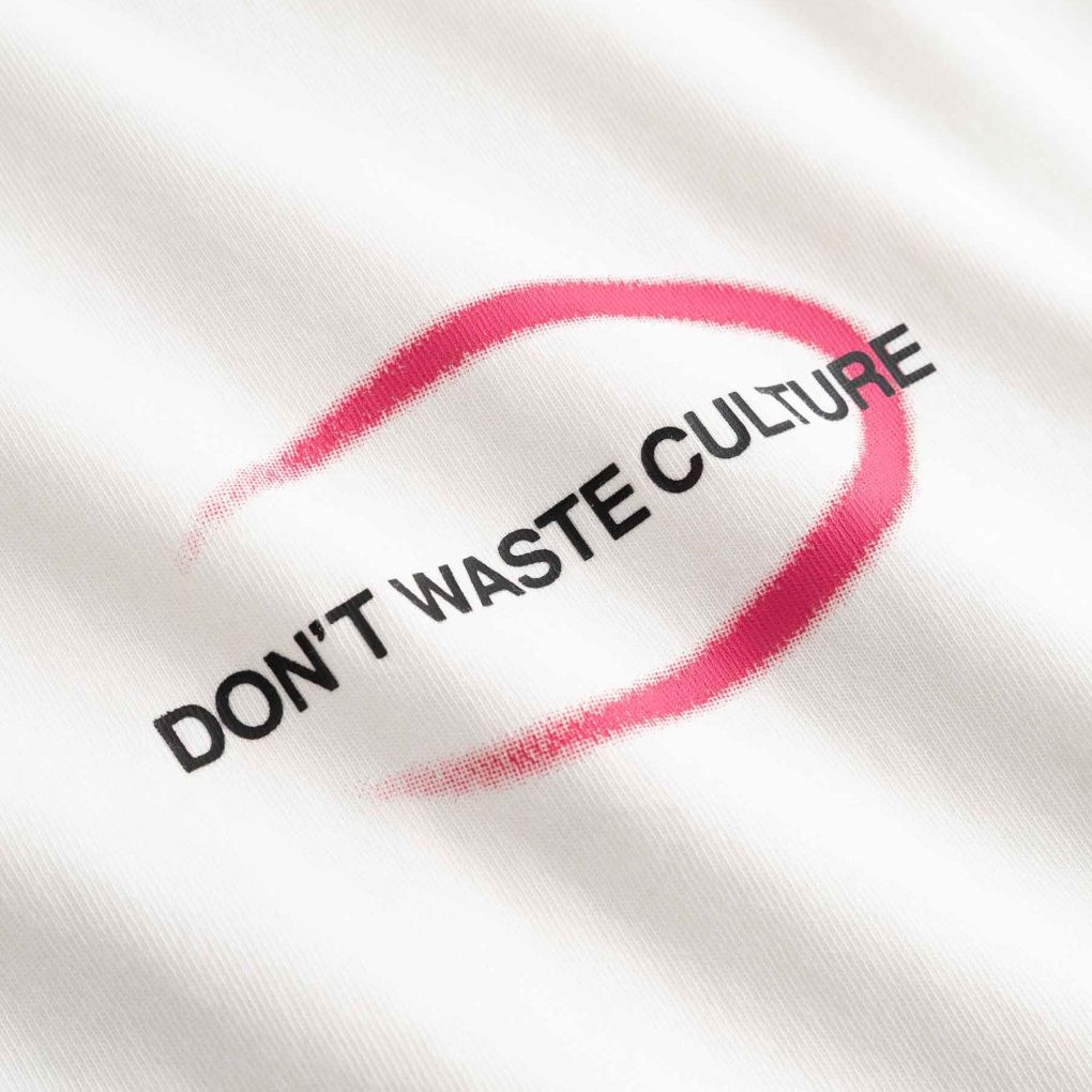 Don’t Waste Culture Tavi Longsleeve T-shirt Off White