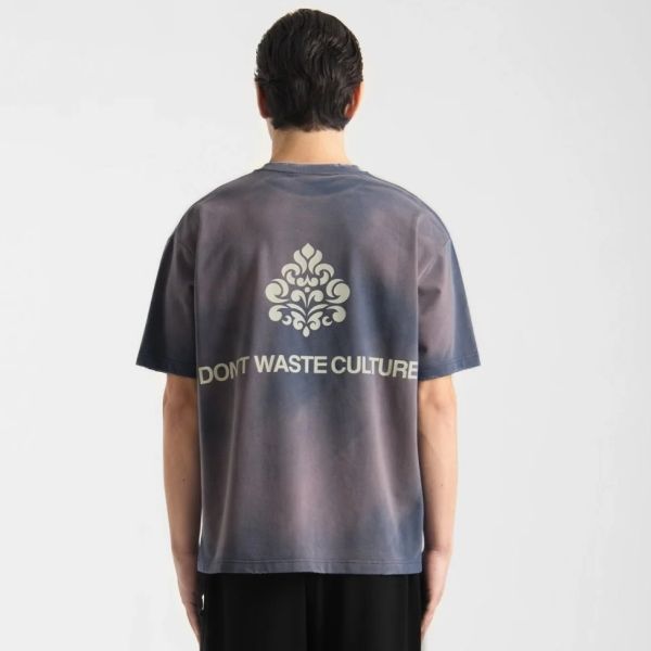 Don’t Waste Culture Azemari T-shirt Donker Blauw