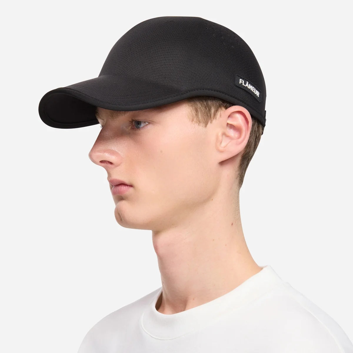 Flâneur Badge Seamless Cap Zwart