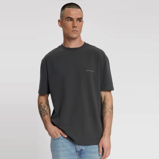 Law of the Sea Annuals Artwork T-shirt Antraciet