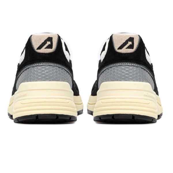 Autry Hyperway Low Sneaker Zwart