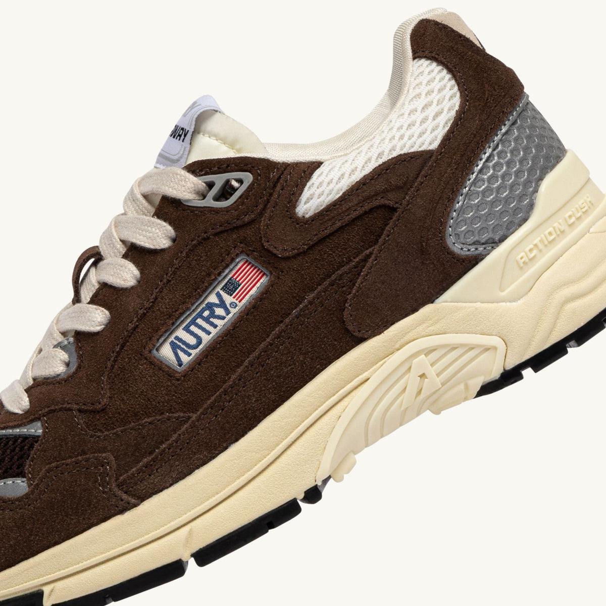 Autry Hyperway Low Sneaker Bruin