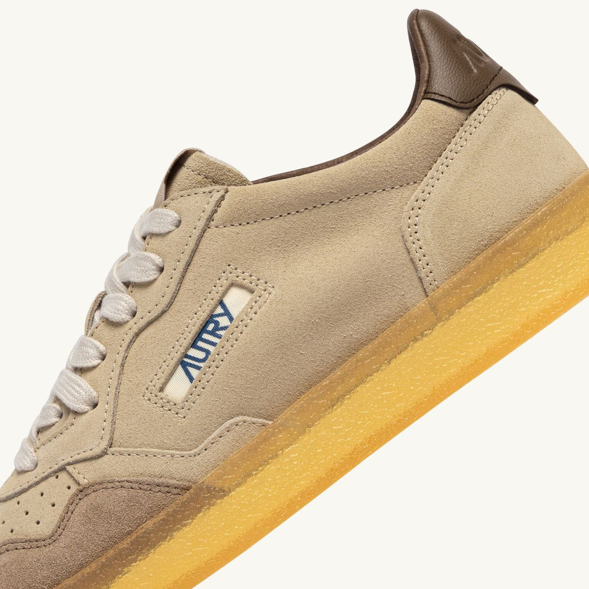 Autry Medalist Low Sneaker Beige