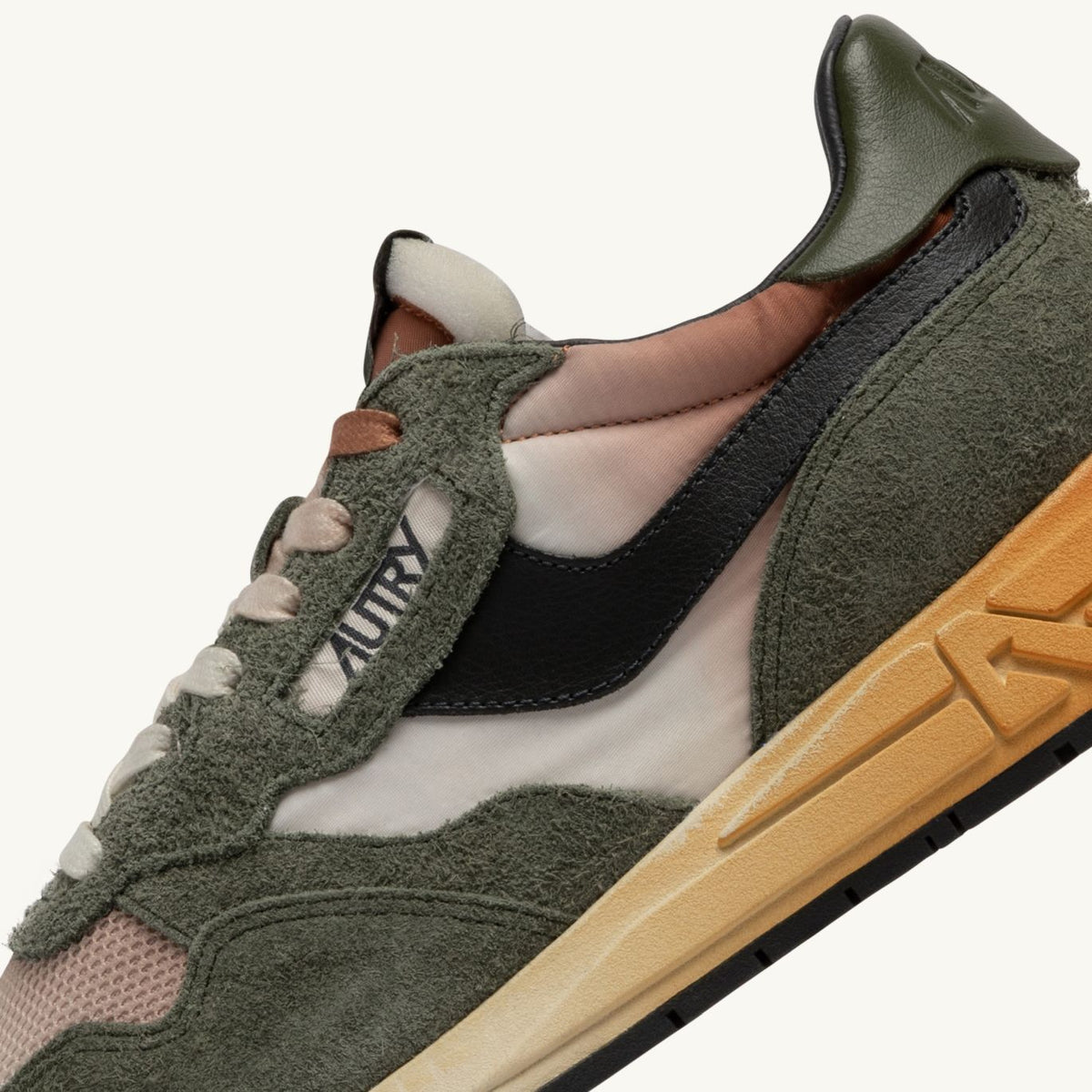 Autry Reelwind Low Sneaker Donker Groen