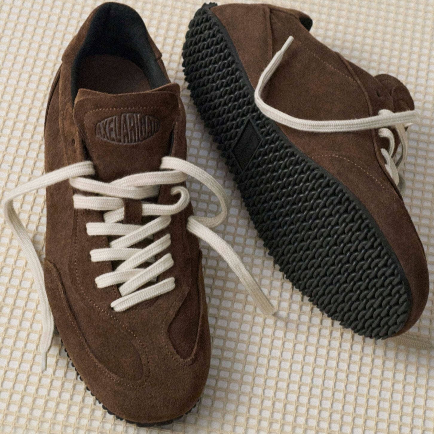 Axel Arigato Daze Runner Sneaker Bruin