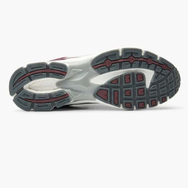 Banlieue The Runner + Suede Sneaker Bordeaux