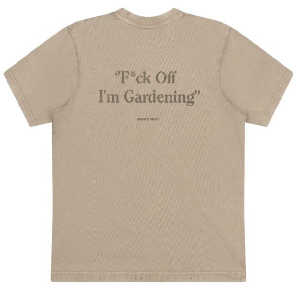 Bram’s Fruit Gardening Distressed T-shirt Beige