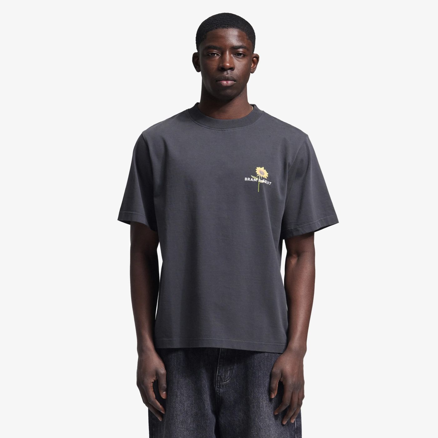 Bram’s Fruit Sunflower T-shirt Zwart