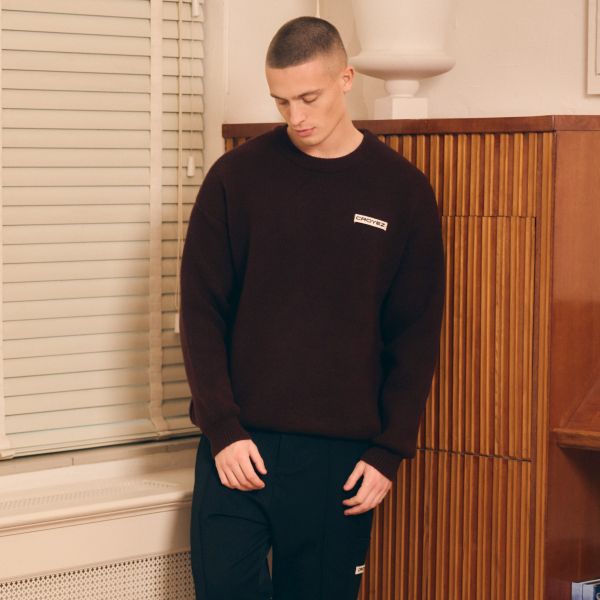 Croyez Etiquette Knit Sweater Bordeaux