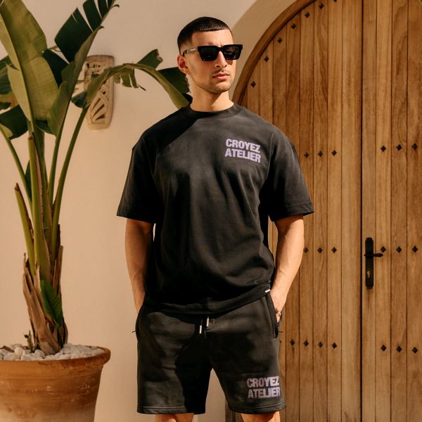 Croyez Sprayed Atelier T-shirt Zwart