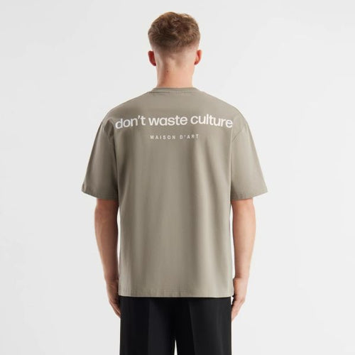 Don't Waste Culture Cleo T-shirt Licht Groen