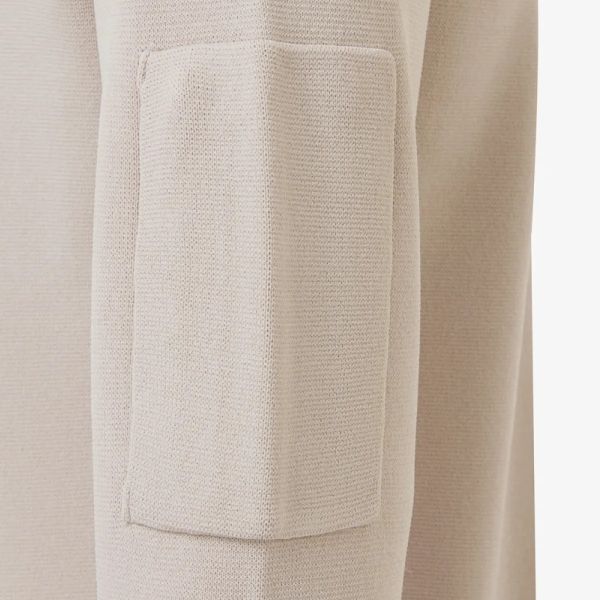 Genti Round Pocket Sweater Beige