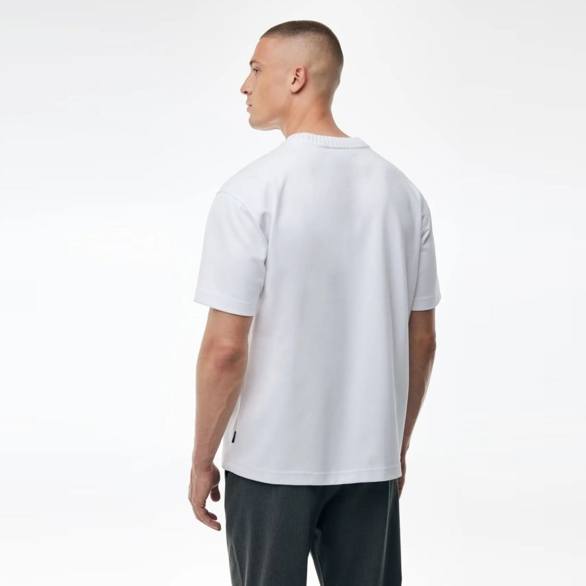 Genti Embroidered Logo T-shirt Wit