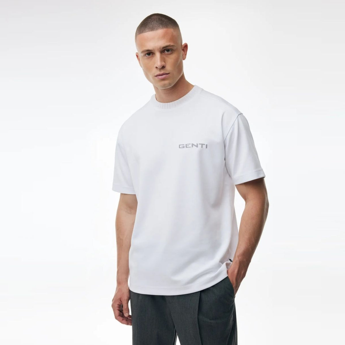 Genti Embroidered Logo T-shirt Wit