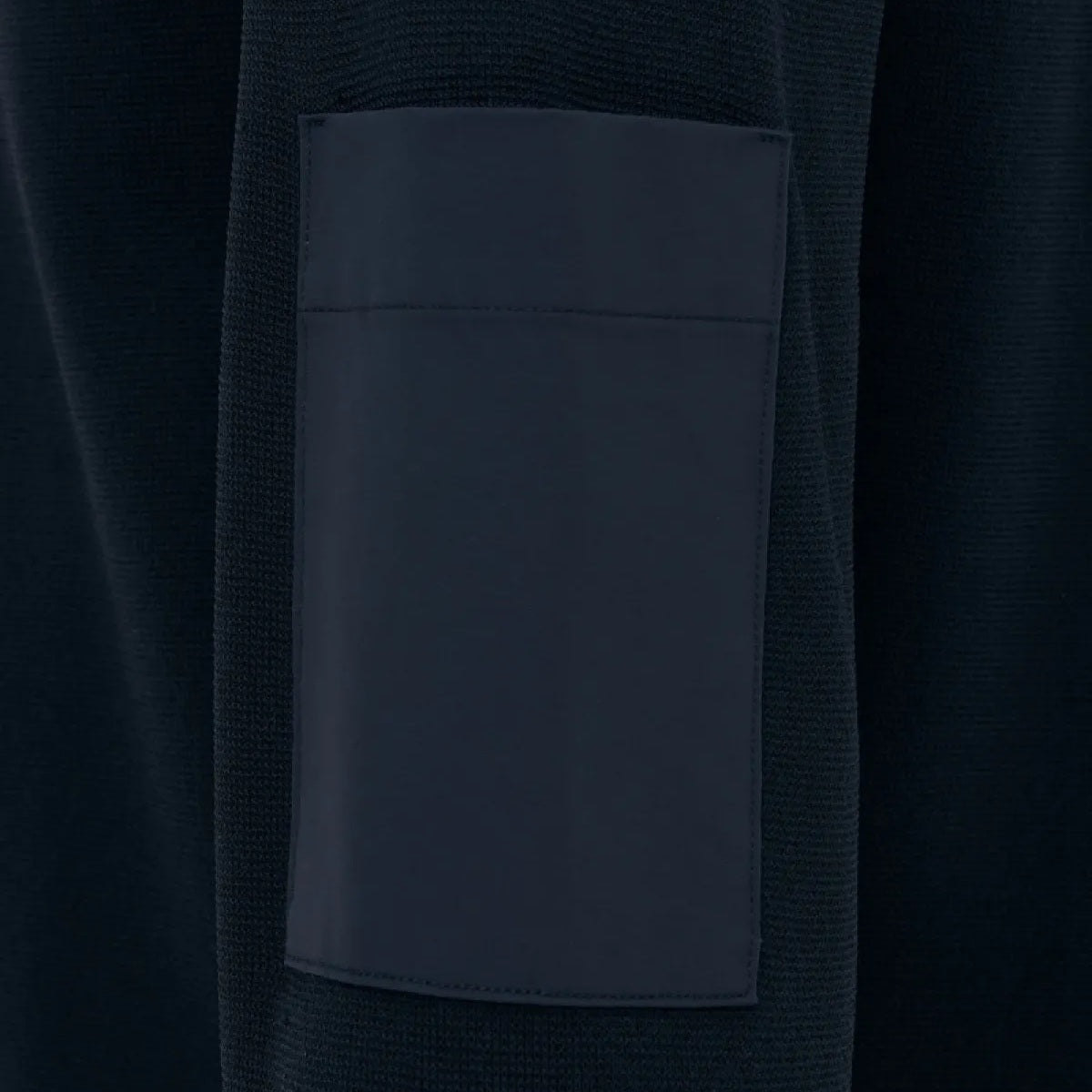 Genti Round Pocket Sweater Navy