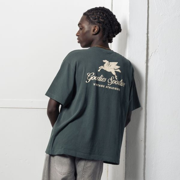 Goodies Sportive Pegasus T-shirt Donker Groen