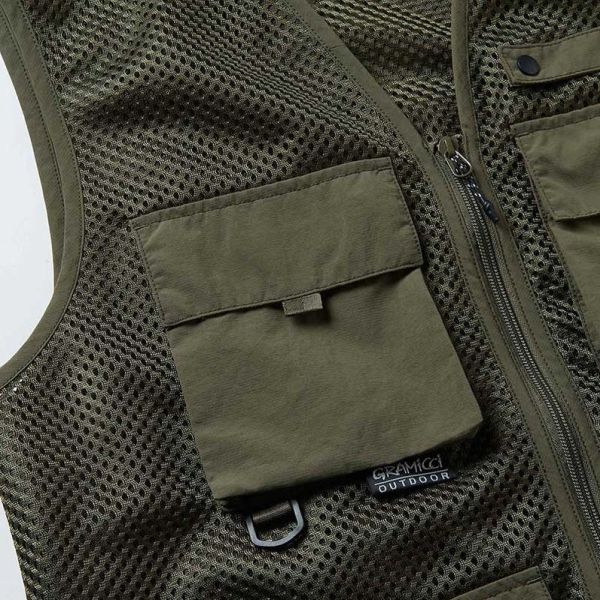 Gramicci Gone Fishing Vest Donker Groen
