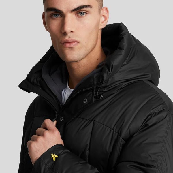Lyle & Scott Quilted Panelled Jas Zwart