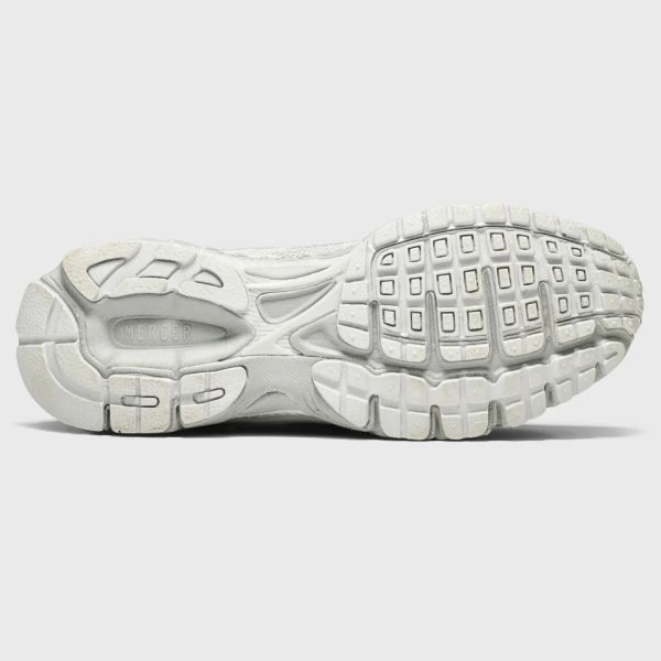 Mercer Amsterdam The Re-Run Monochrome Sneaker Grijs