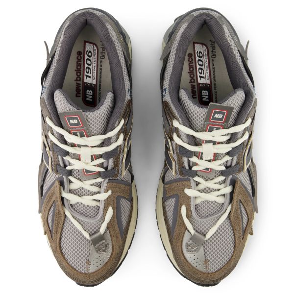 New Balance 1906A Sneaker Bruin