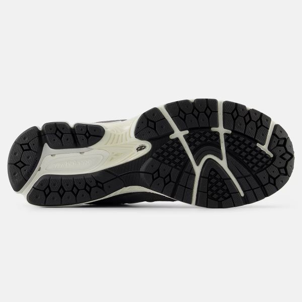 New Balance 2002R Sneaker Antraciet