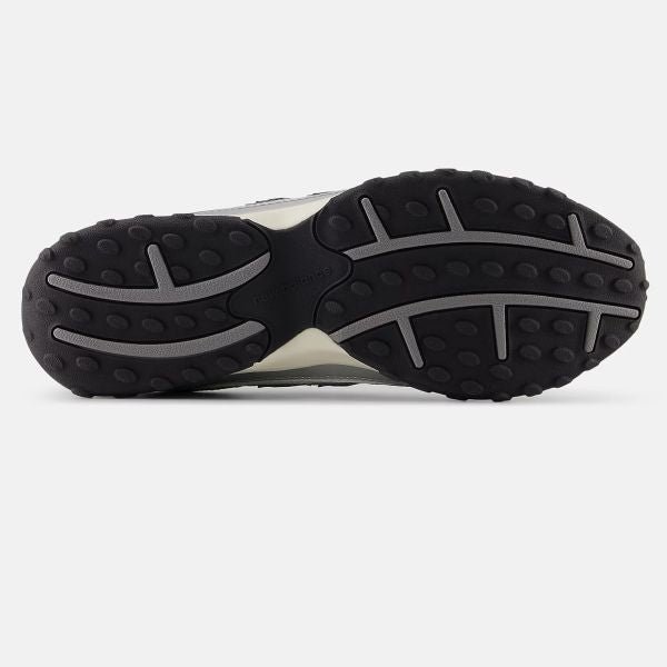 New Balance 204L Sneaker Grijs/Zwart