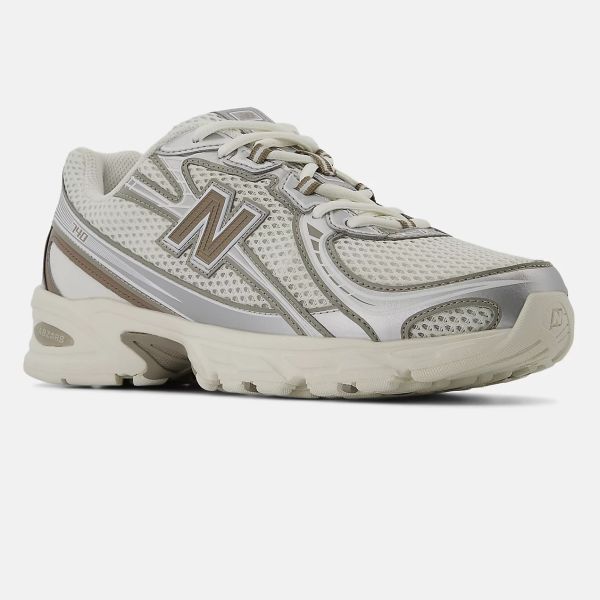 New Balance 740 Sneaker Off White/Bruin