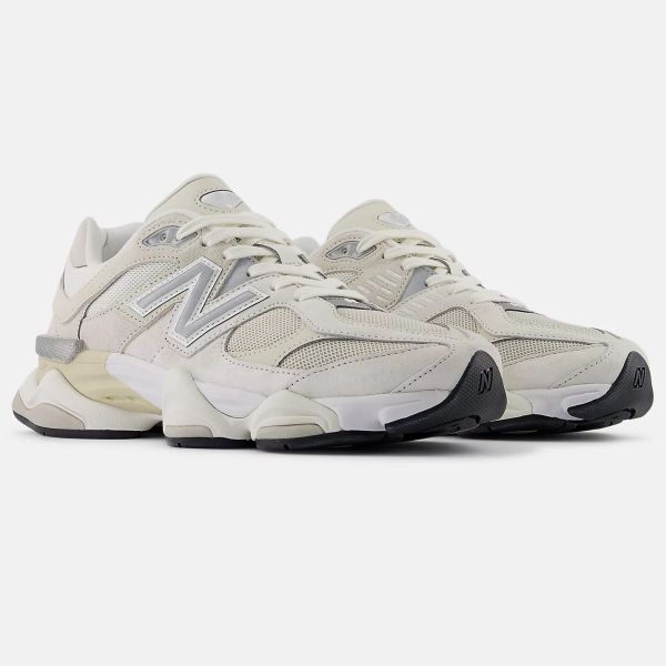 New Balance 9060 Sneaker Off White
