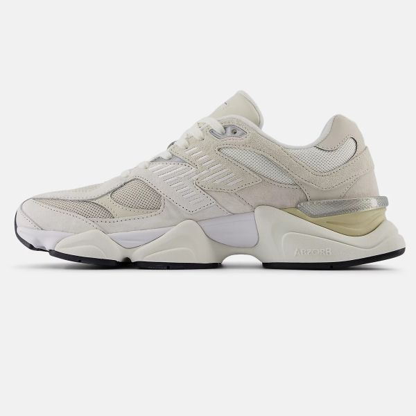 New Balance 9060 Sneaker Off White