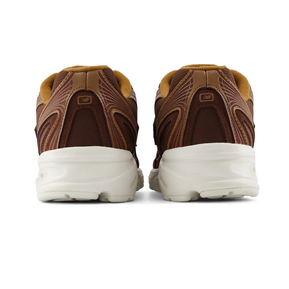 New Balance 740 Sneaker Bruin