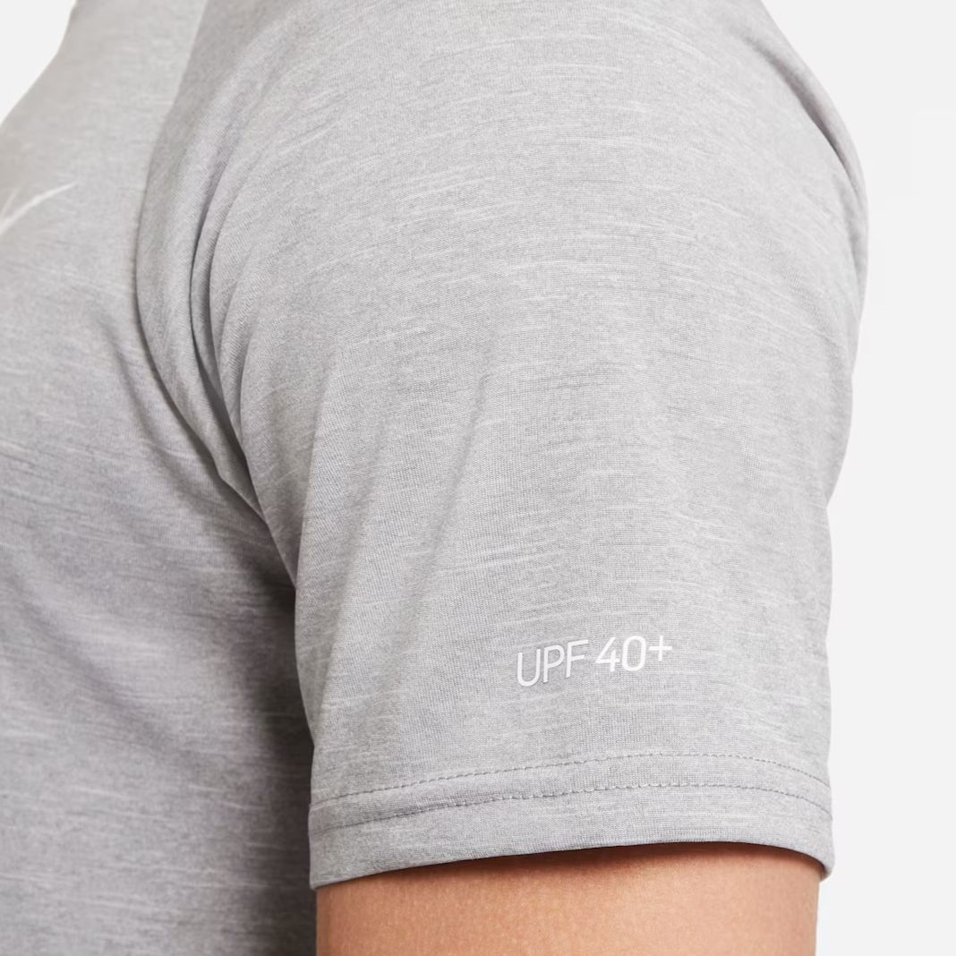 Nike Heathered Hydroguard T-shirt Grijs