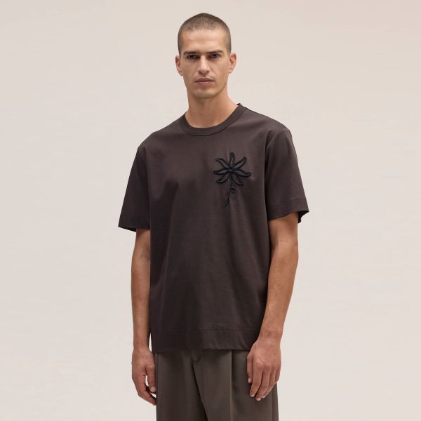 NN.07 Pedro EMB T-shirt Donker Bruin