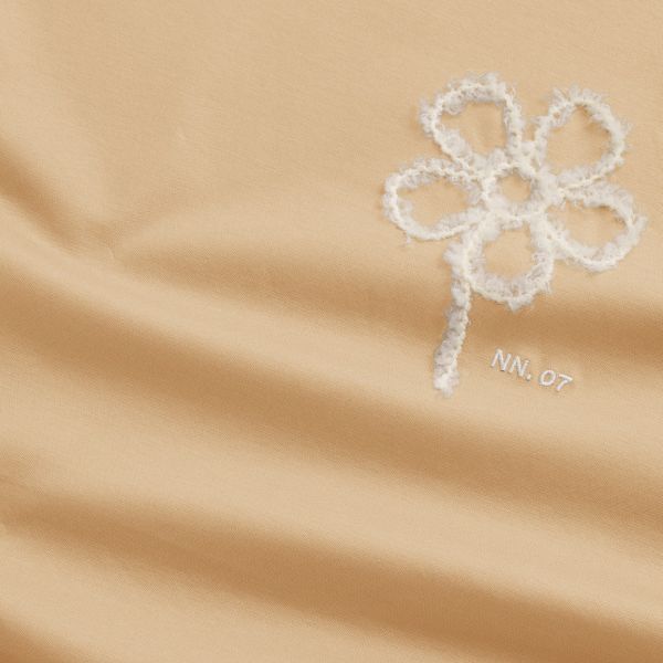 NN.07 Pedro EMB T-shirt Bruin