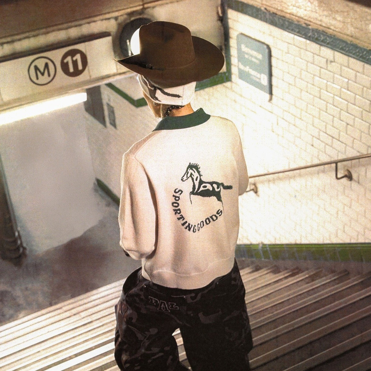 PAL Sporting Goods Gallop Balloon Knit Sweater Off White