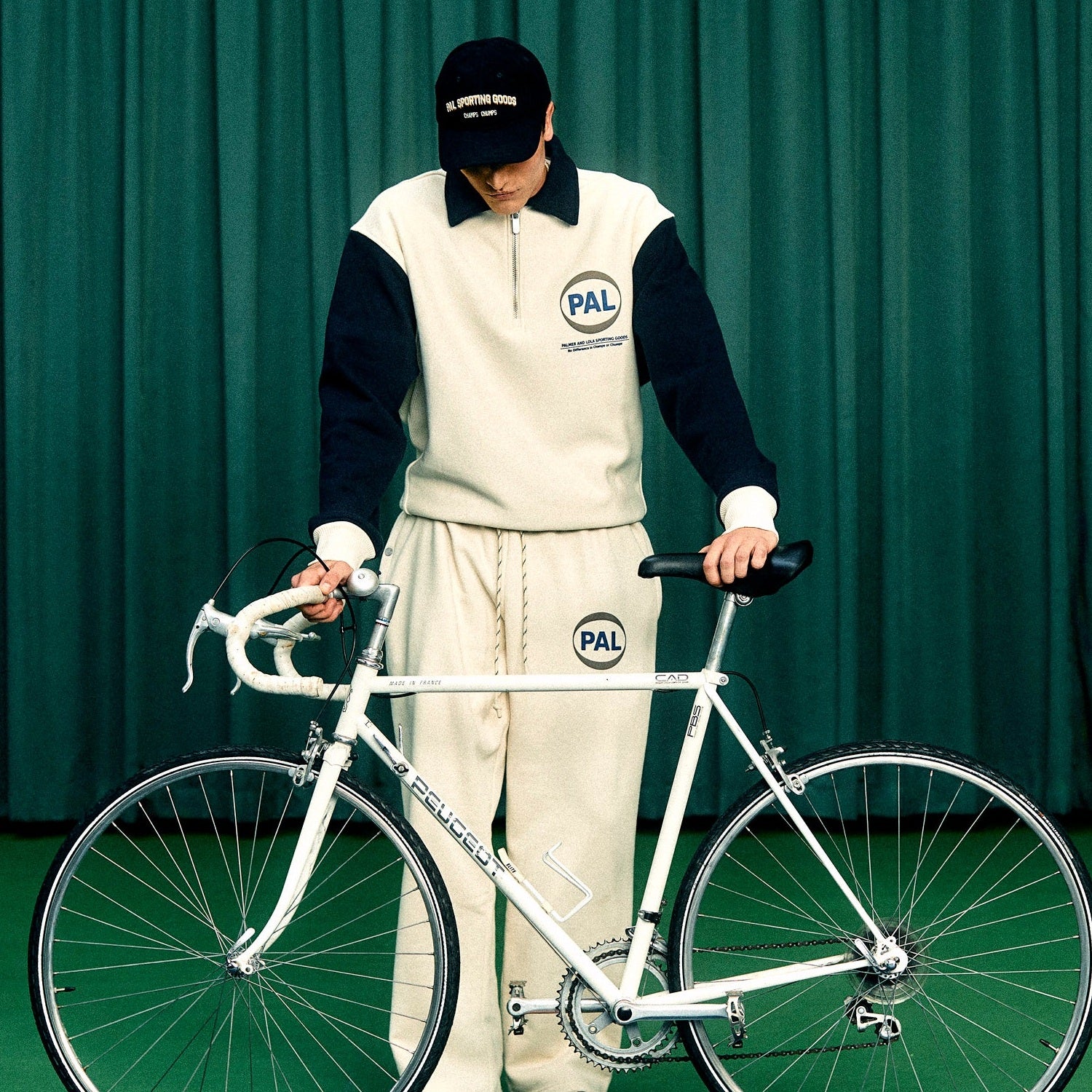 PAL Sporting Goods Pre Game Half Zip Sweater Off White/Navy