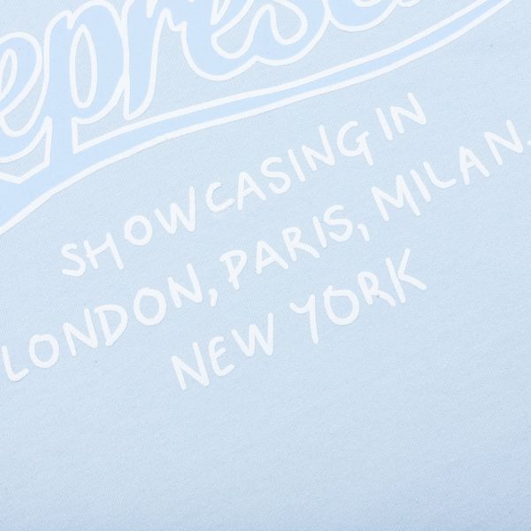 Represent Showcasing T-shirt Licht Blauw