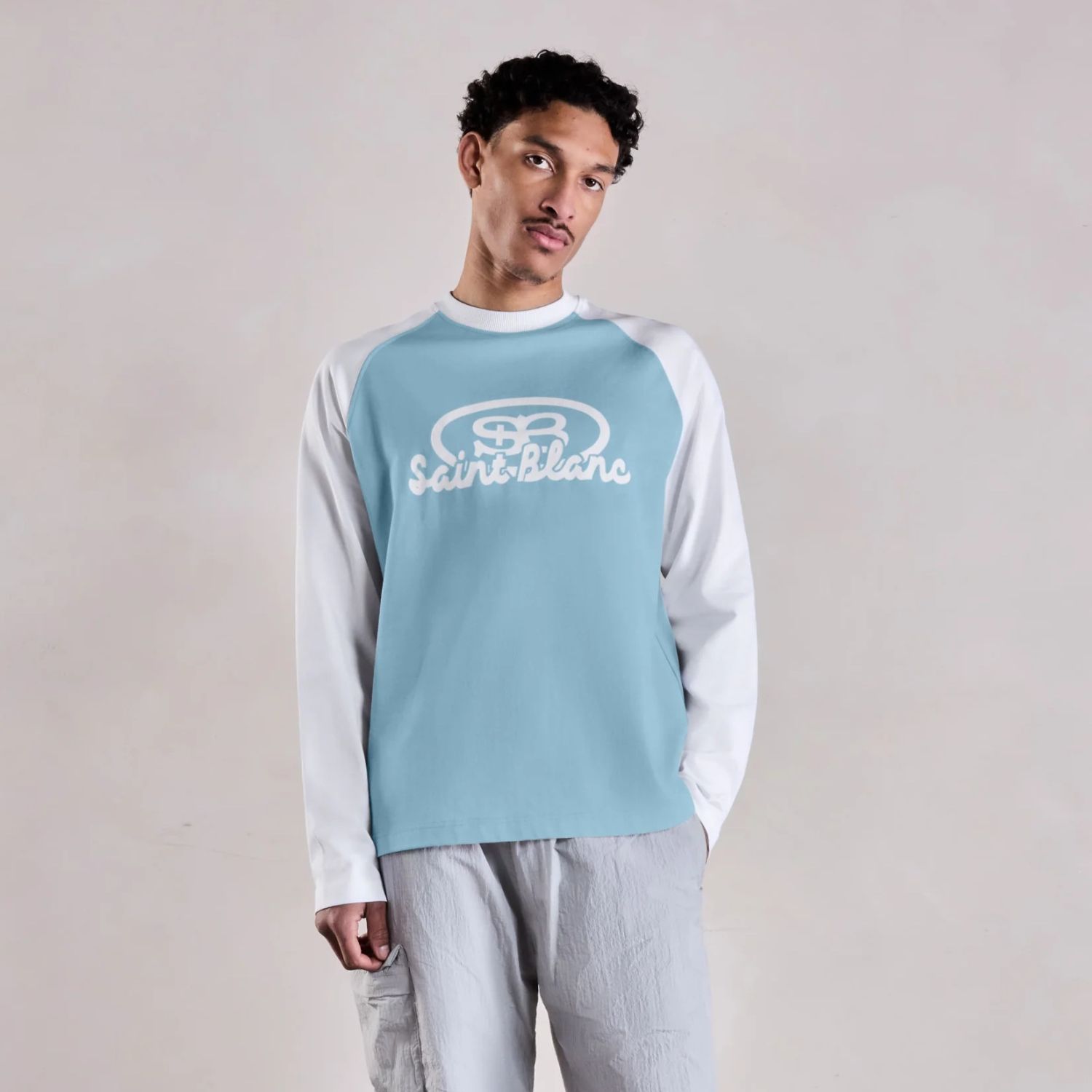 Saint Blanc Blend Logo Raglan Longsleeve T-shirt Licht Blauw/Wit