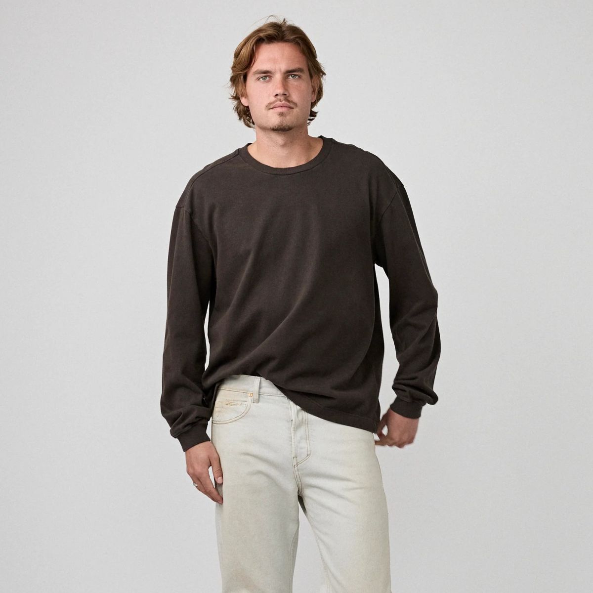 Tenue Brad Longsleeve T-shirt Bruin
