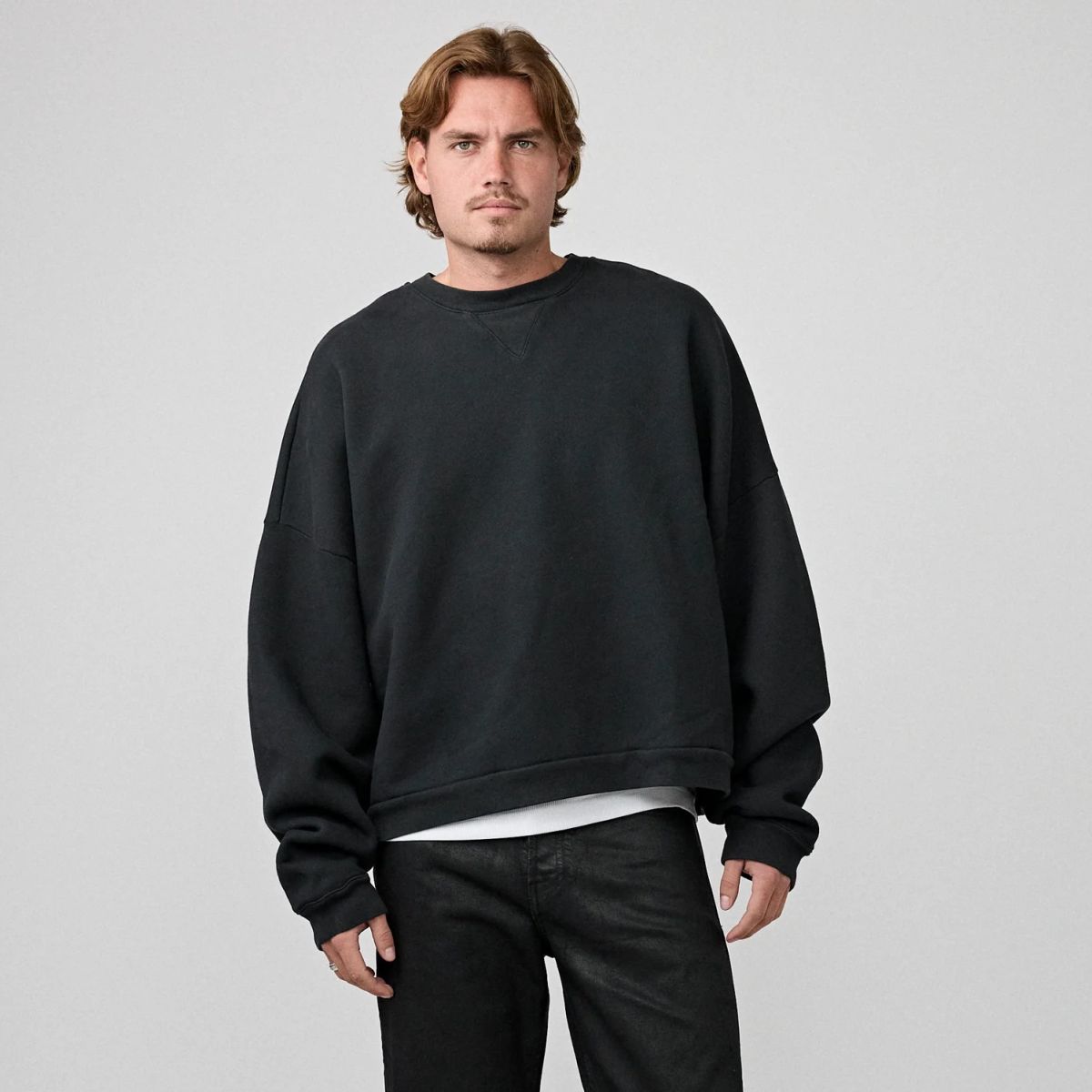 Tenue Finn Sweater Zwart