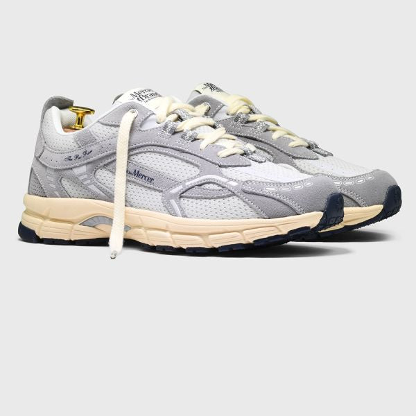 The Mercer Brand The Re-Run Vintage Suede Sneaker Grijs
