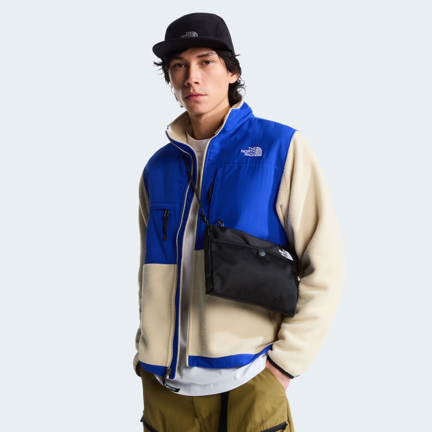 The North Face Terra Shoulder Bag Zwart