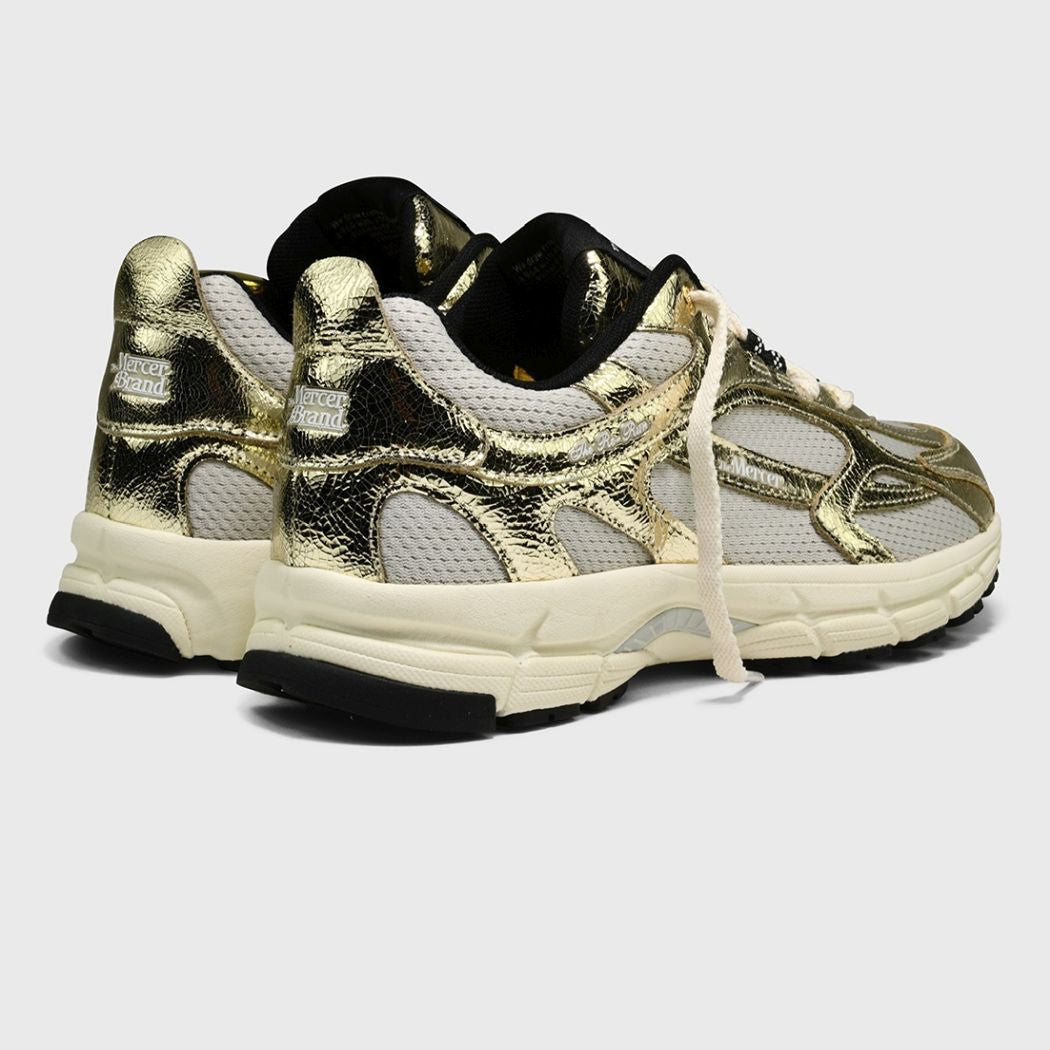 The Mercer Brand The Re-Run Cracked Sneaker Goud