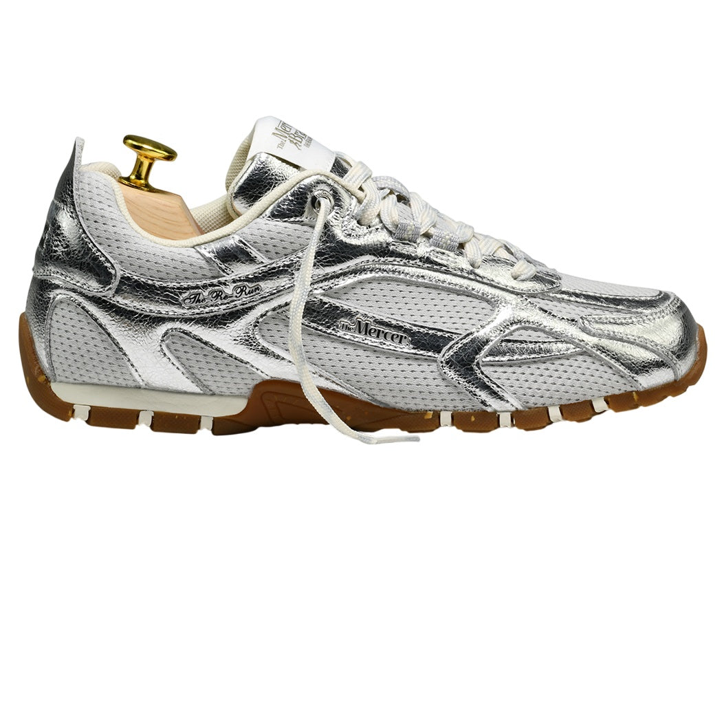 The Mercer Brand The Re-Run Drive Metallic Sneaker Zilver