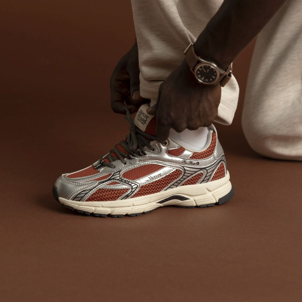 The Mercer Brand The Re-Run Scratched Sneaker Oranje/Zilver