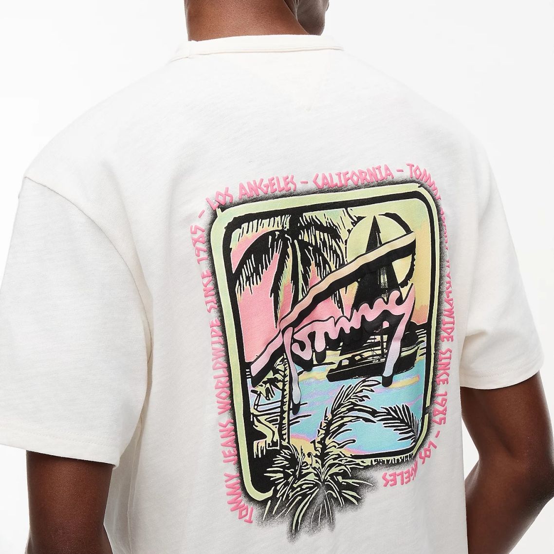 Tommy Jeans Relaxed Novelty T-shirt Off White