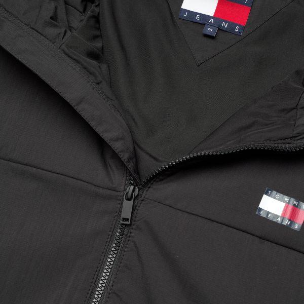 Tommy Jeans Super Lightweight Poly Jack Zwart